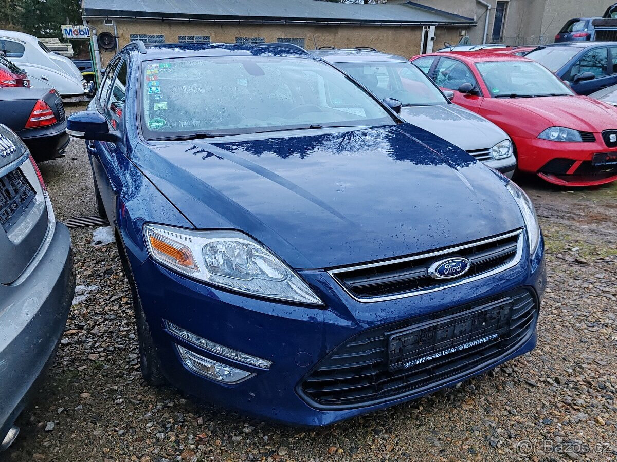 benzínový Ford Mondeo  1.6  92kW  rok 2014