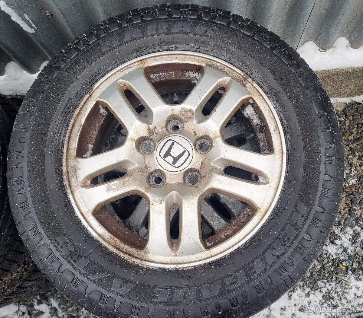 Disky alu kola honda Crv cr-v zimní pneu 205/70 r15