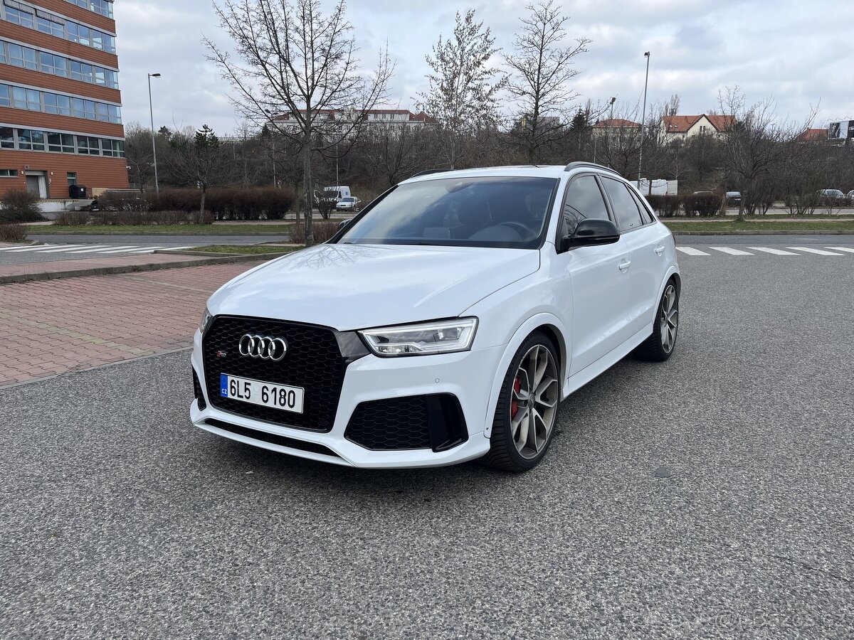 Prodám Audi RS Q3 2.5 - 250kw