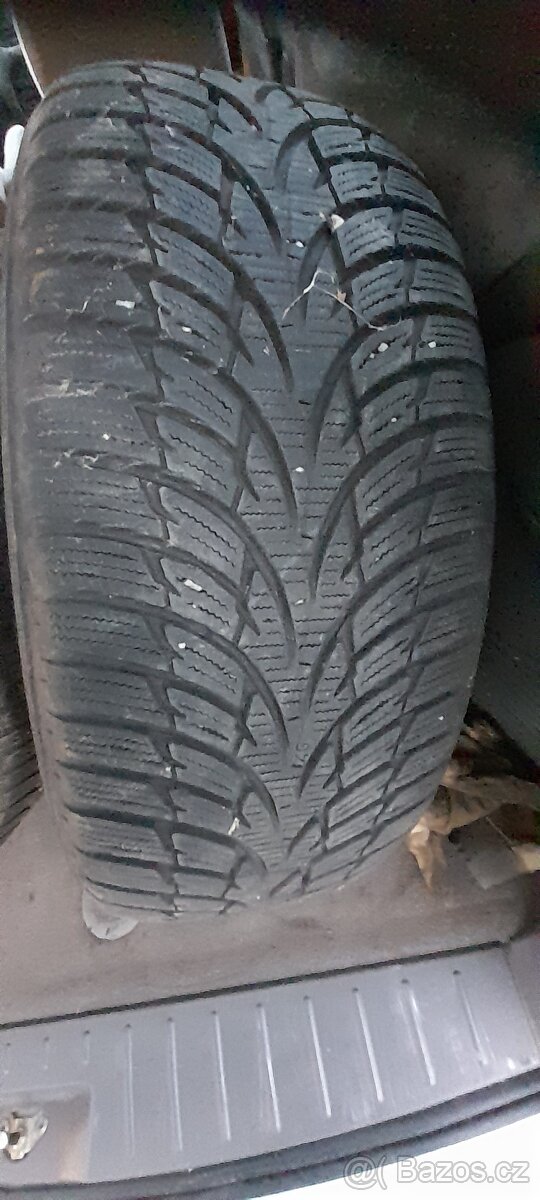 Zimní pneu 205/55R16