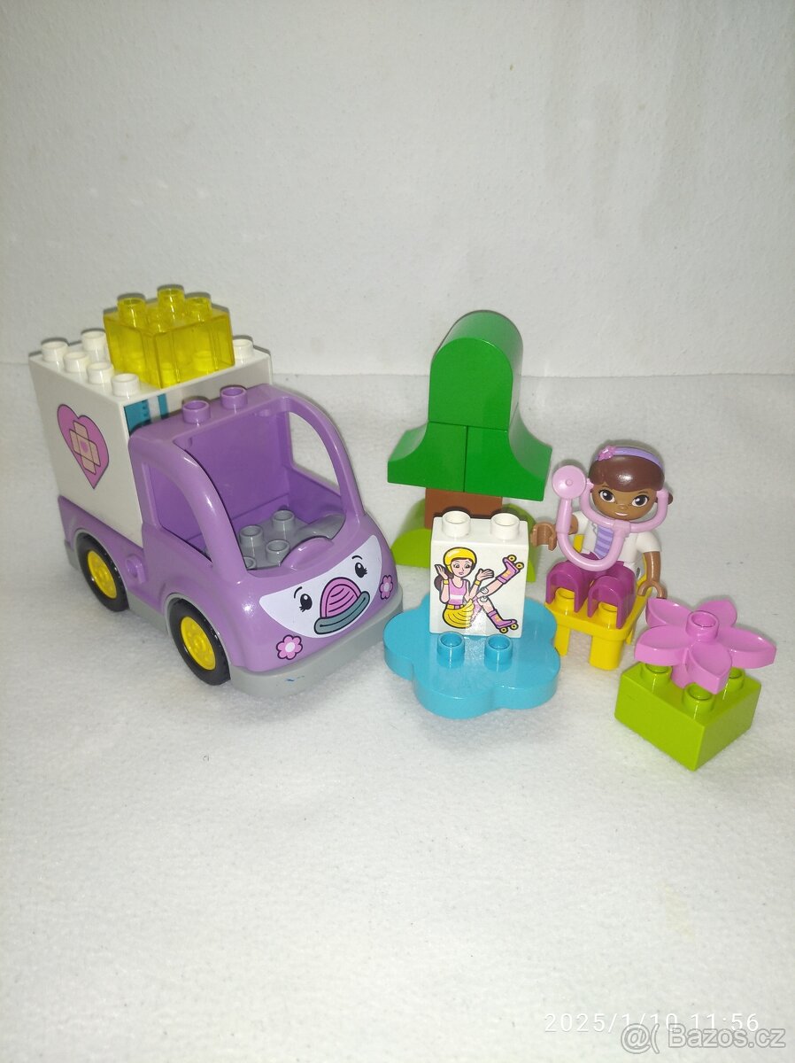 Lego duplo 10605 Doktorka Plyšáková, Sanitka Rosie