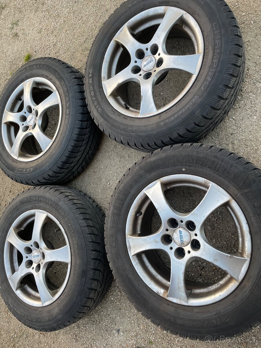 Alu kola 5x114,3 se zimní pneu 215/65/16 GT