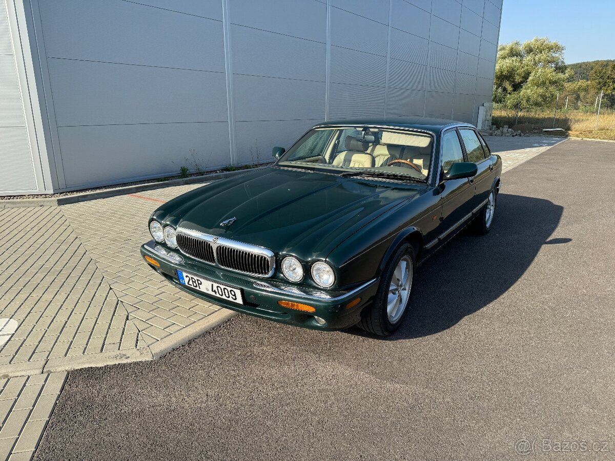 Jaguar XJ8 X308 4.0l V8