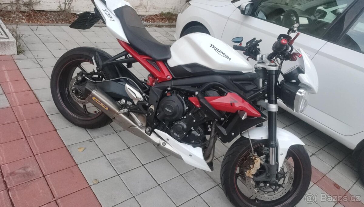 Triumph street triple 675 r