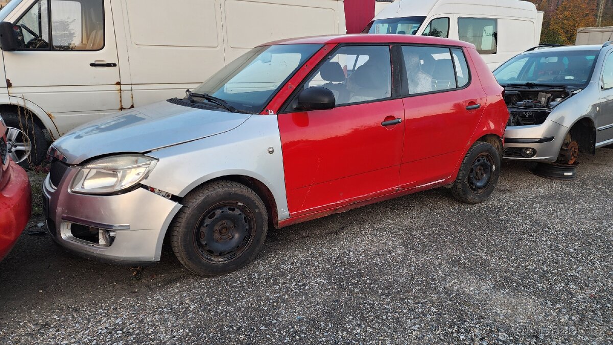 Škoda Fabia 2 díly (krátká i combi)