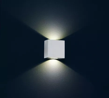 Nástěnná designová LED osvětlení