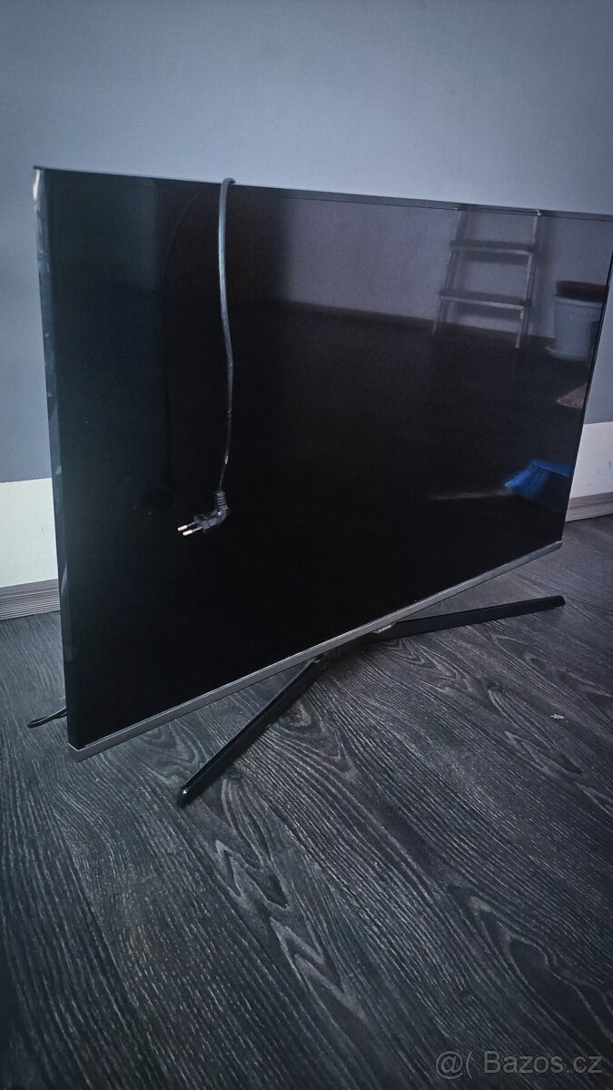 Samsung 104 cm