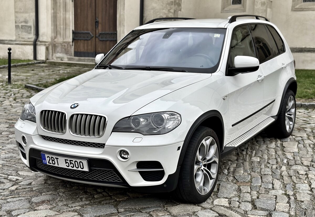 BMW X5 40d E70 LCI, ČR, Softclose, Keyless, 20”, NOVÁ STK