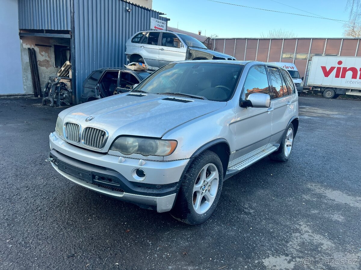 Bmw x5 e53 4.6iS Titansilber na díly