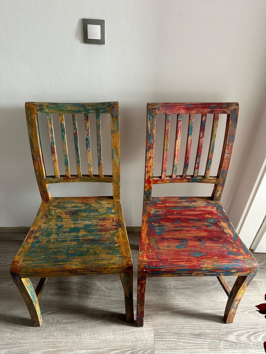 Nádherné dřevěné židle