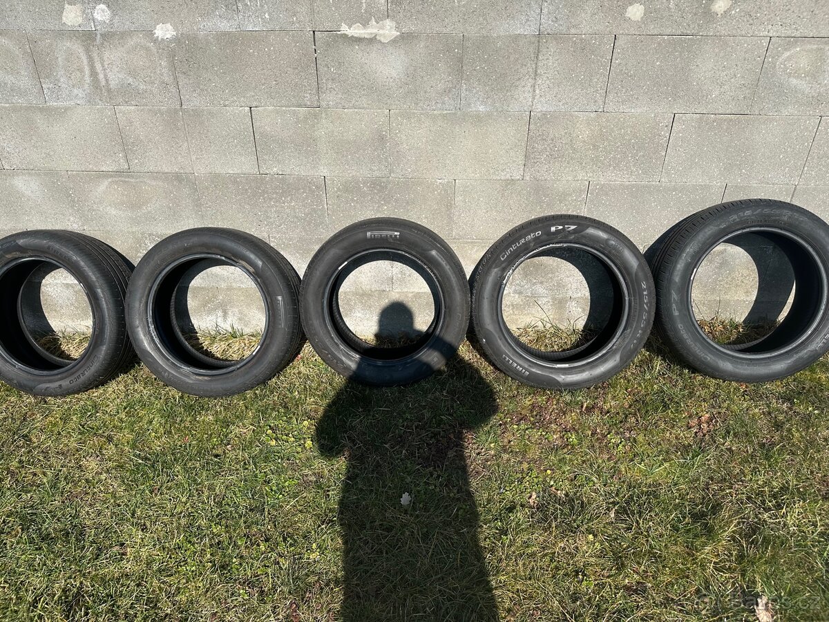 Pneu Pirelli letní 215/55 r17