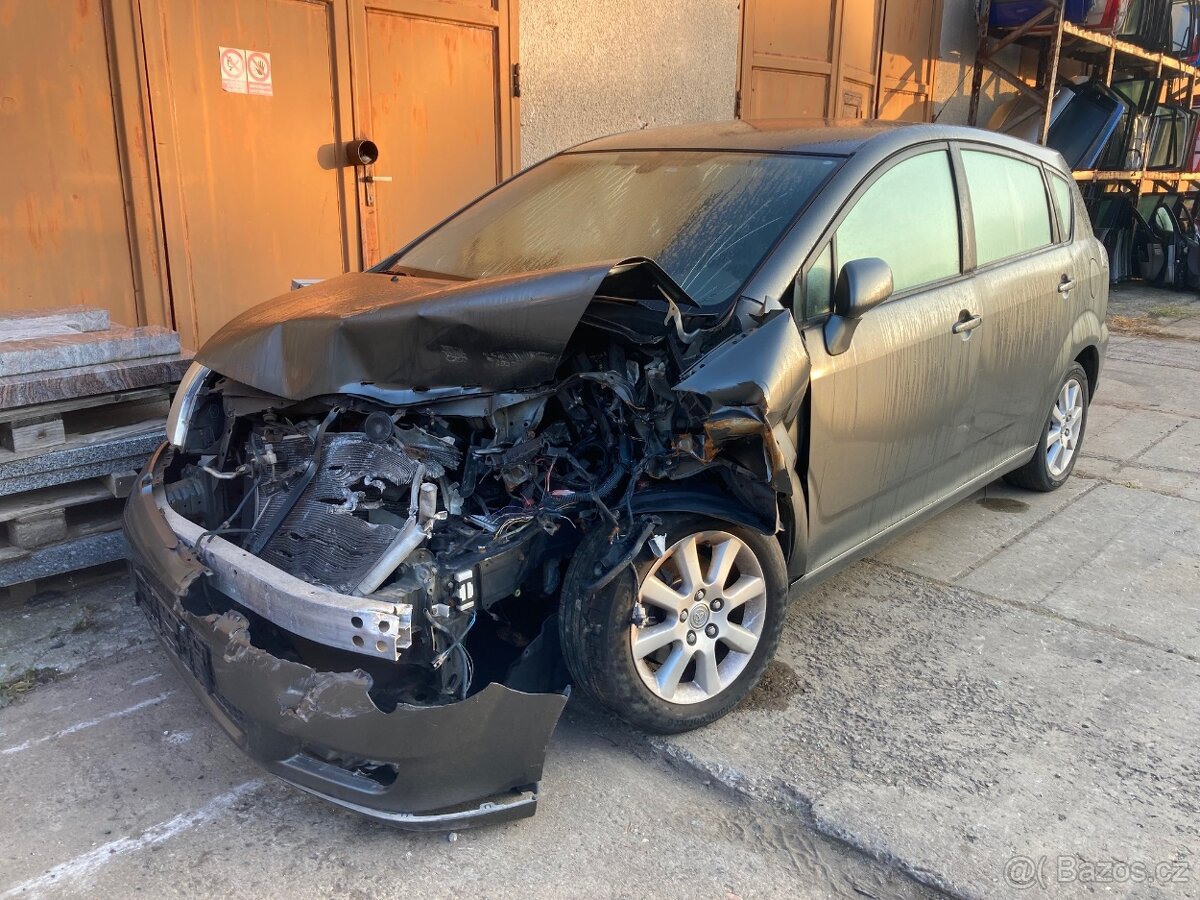 Toyota Corolla Verso II 2006 1.8 VVT-i automat