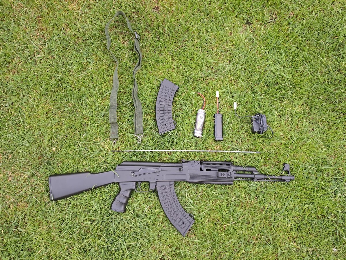 AK-47 tactical sportline, AEG + příslušenství