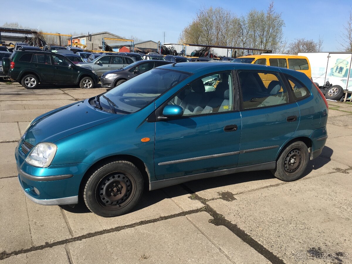 Nissan Almera Tino 1,8 benzin