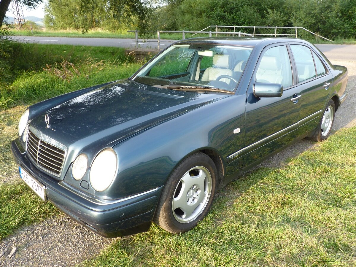 Mercedes W 210 - šestiválec 240-nová cena