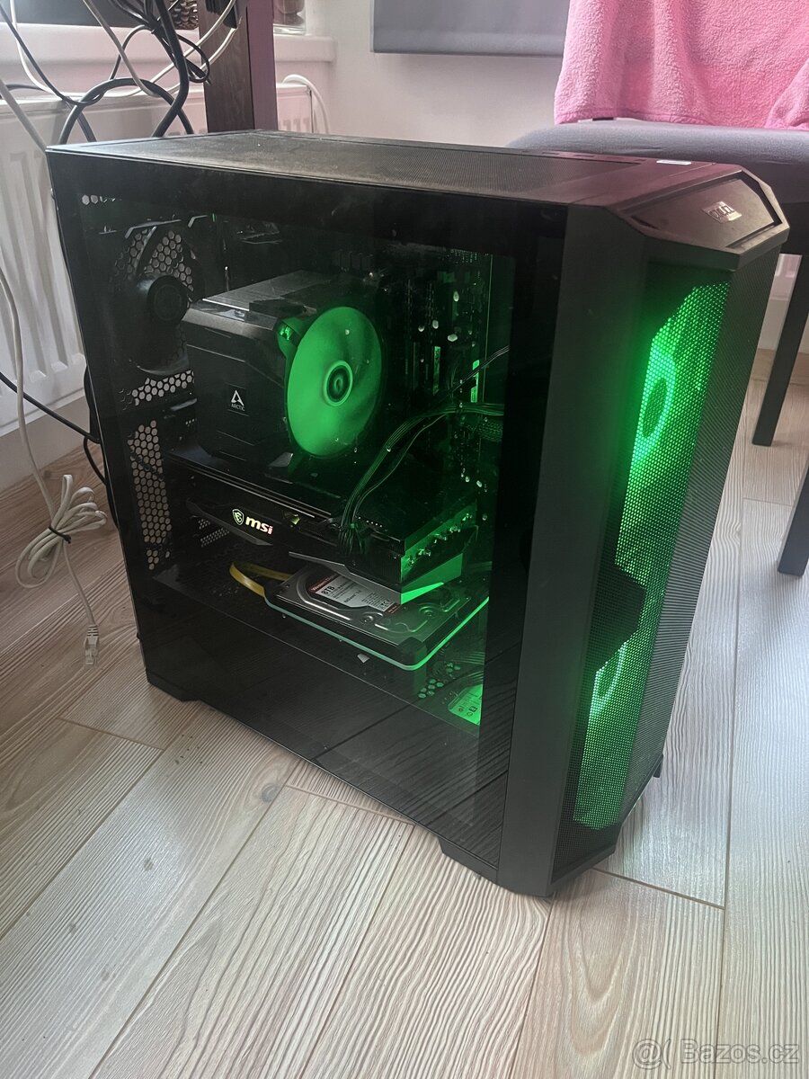 PC skříň LIAN-LI LANCOOL 215, ARGB, černá