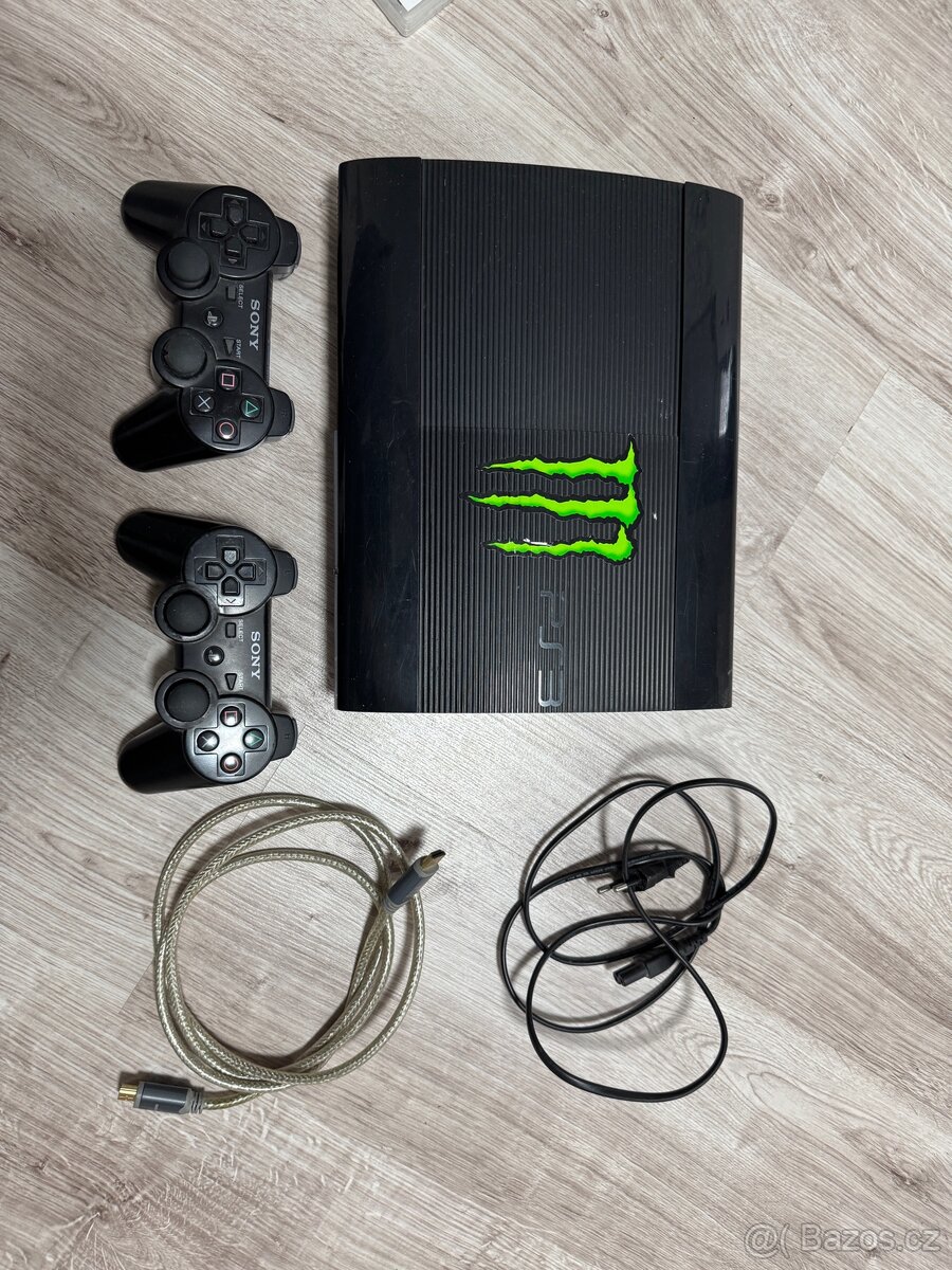 PlayStation 3, 1TB, Super Slim + 8 her