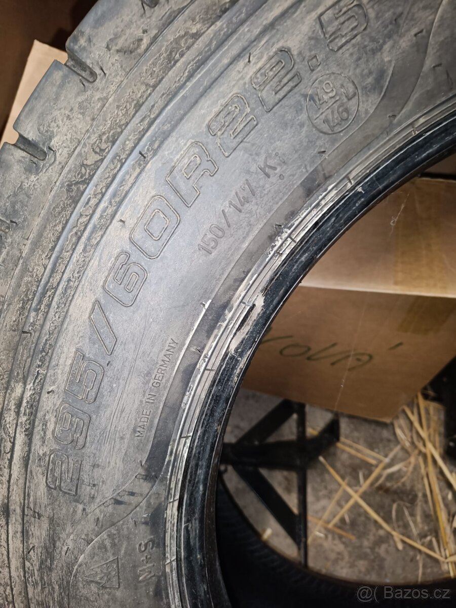 Sava ORJAK 295/60 R22,5 150/147 K