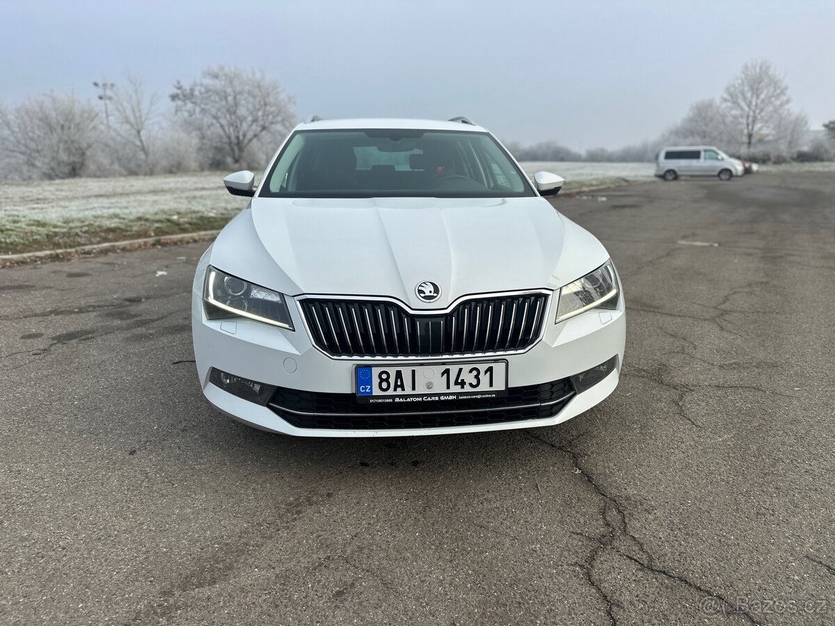 Škoda Superb