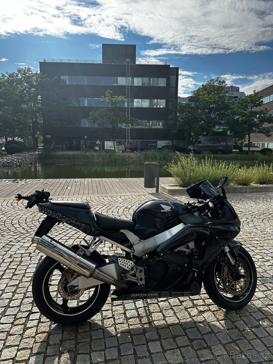 Honda CBR 929 RR Fireblade