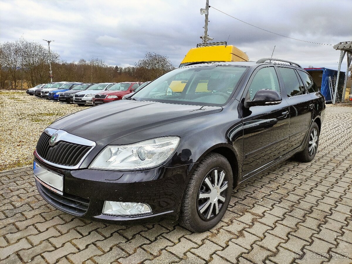 ŠKODA OCTAVIA II 1.6 TDi AMBIENTE,NAVIGACE,ALU,TEMPOMAT