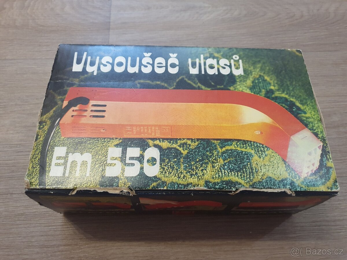 Retro vysoušeč vlasů EM 550 jako nový s kulmou a návodem