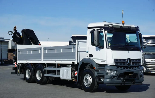 Mercedes-Benz Arocs 2643 6x4 - valník s hydraulickou rukou