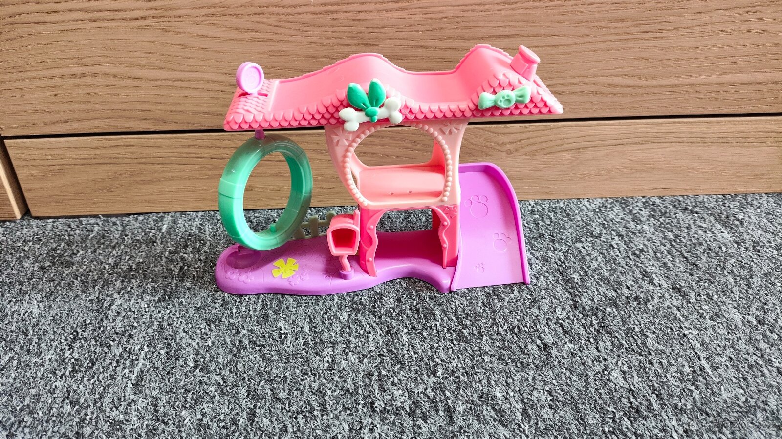 Malý domeček LPS, Littlest Pet shop