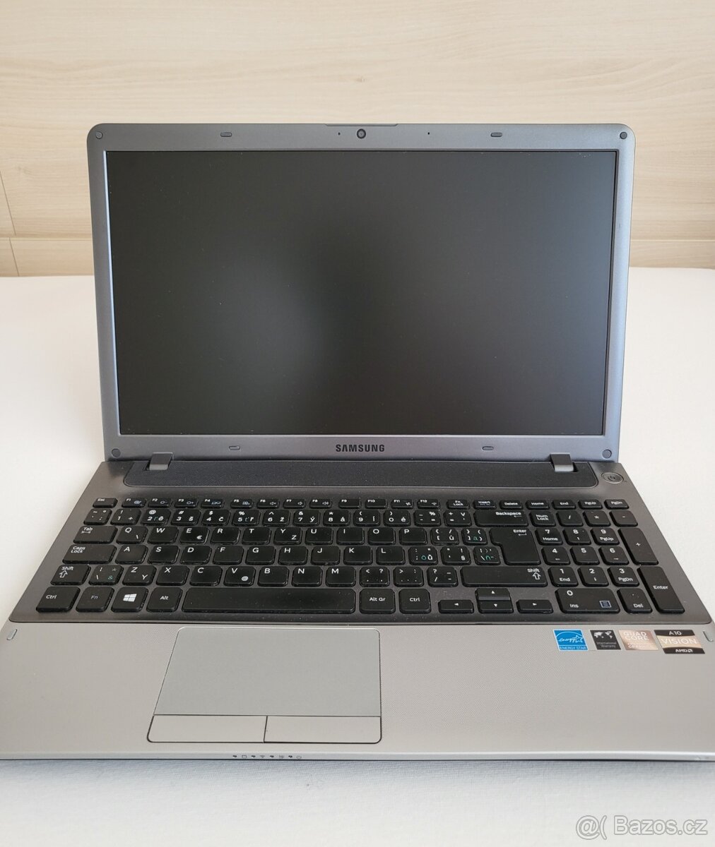 SAMSUNG NOTEBOOK: NP355V5C - S06CZ