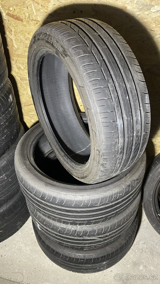 4x letní 225/45/19 Bridgestone