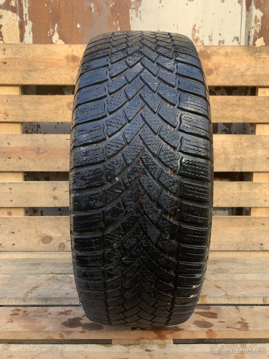 1ks 225/60/17  Bridgestone/2019/103V/zimní 5.6m