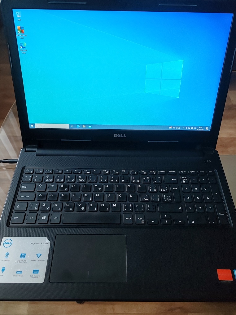 NTB DELL Inspiron 15 3576