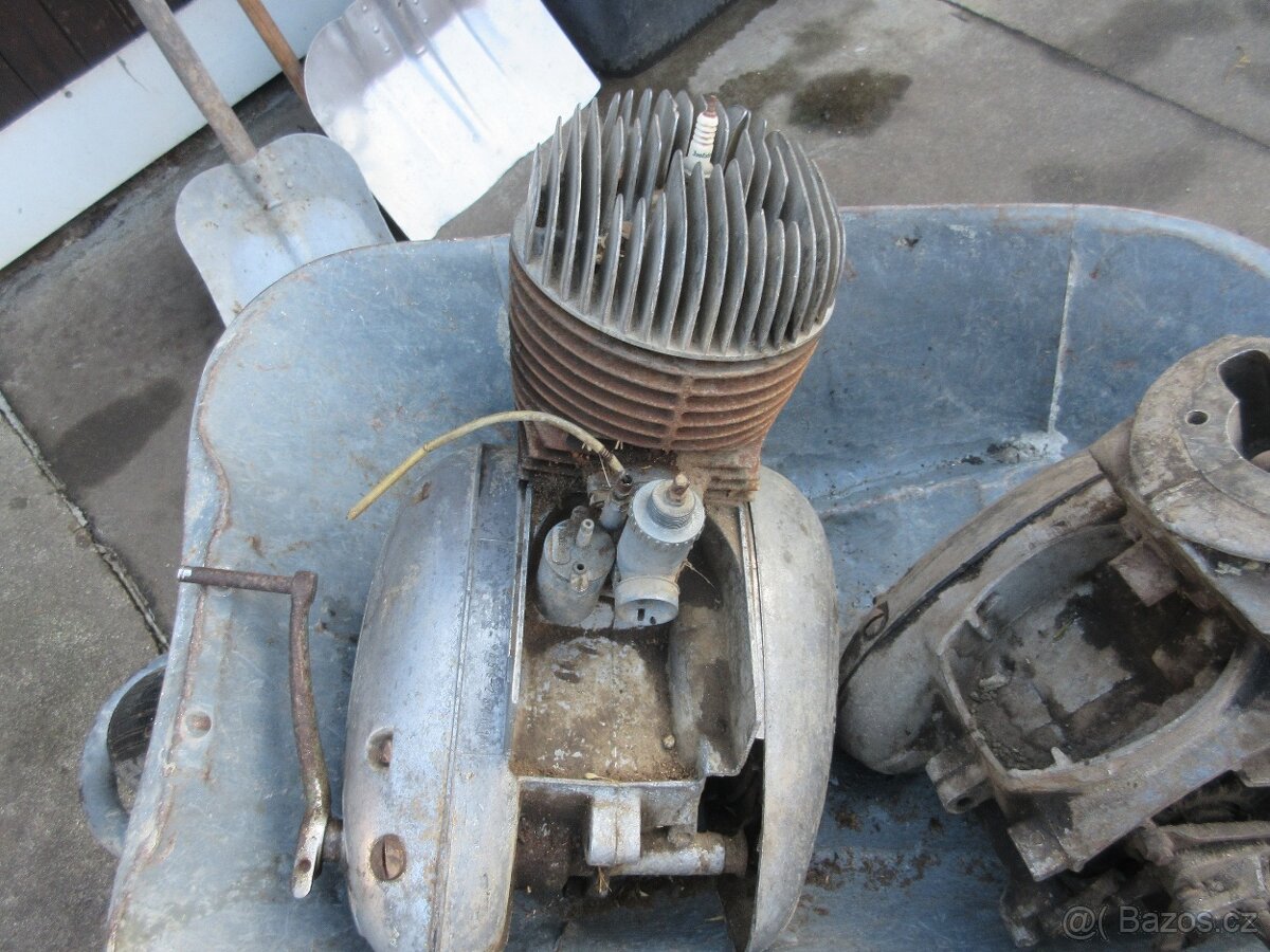 motor jawa 559 panelka