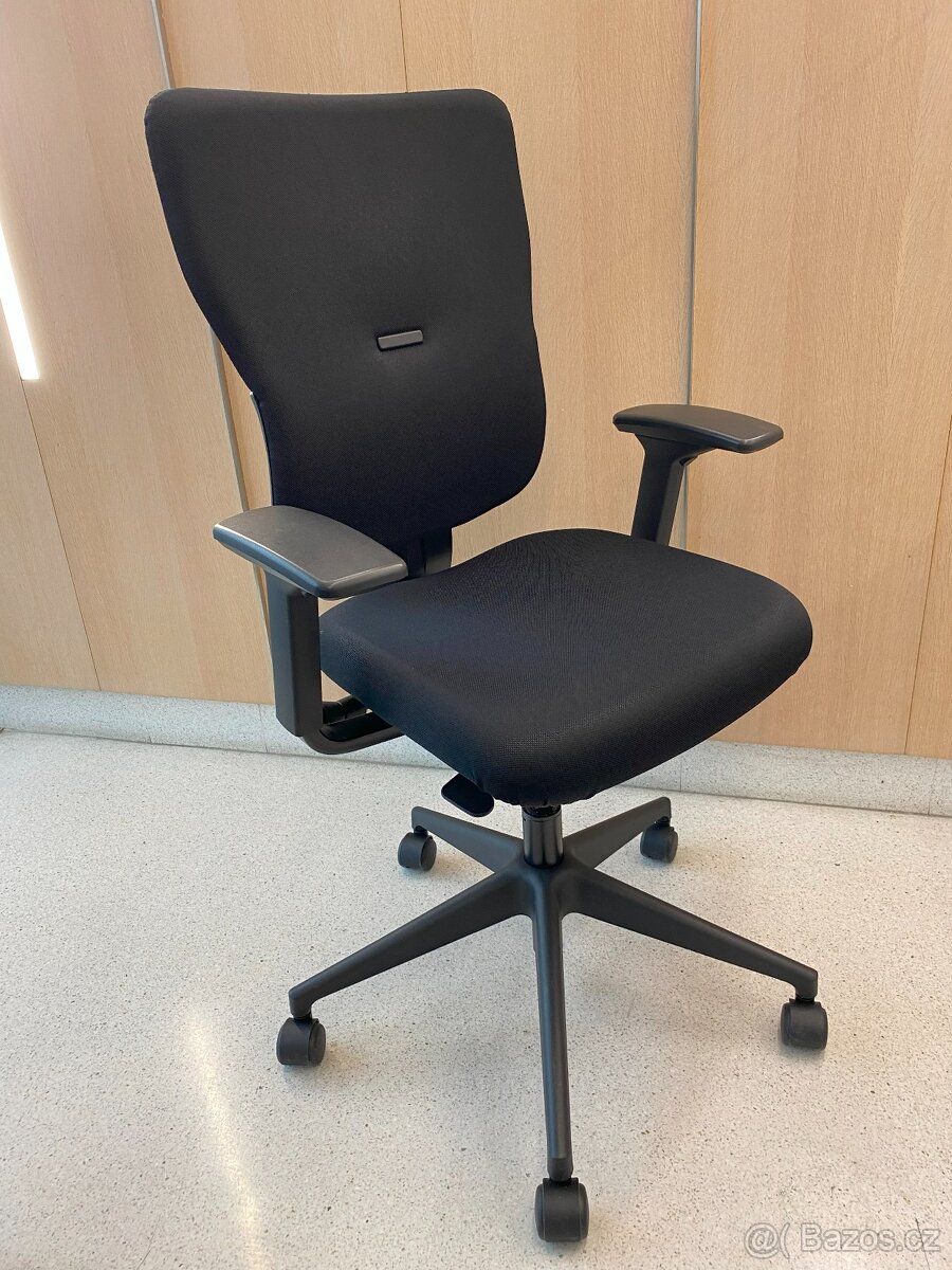 Kancelářská židle - Steelcase PC 16 200,- NOVÁ