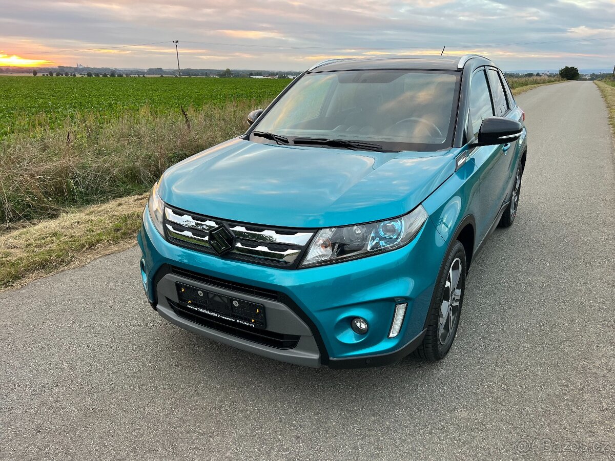 ► SUZUKI VITARA 1.6 VVT 88KW 4x4 XENONY-NAVI-KAMERA-PANO-TAŽ