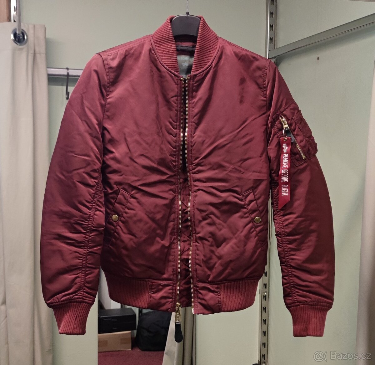 Burgundy bunda Alpha Industries MA-1 VF vel.S dámská