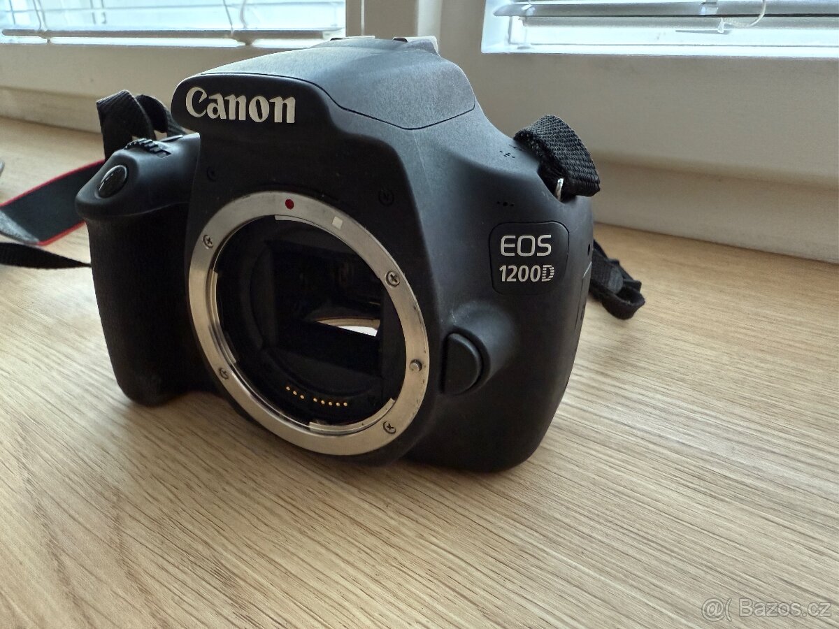 Canon Eos 1200D 18Mpx zrcadlovka plně funkční