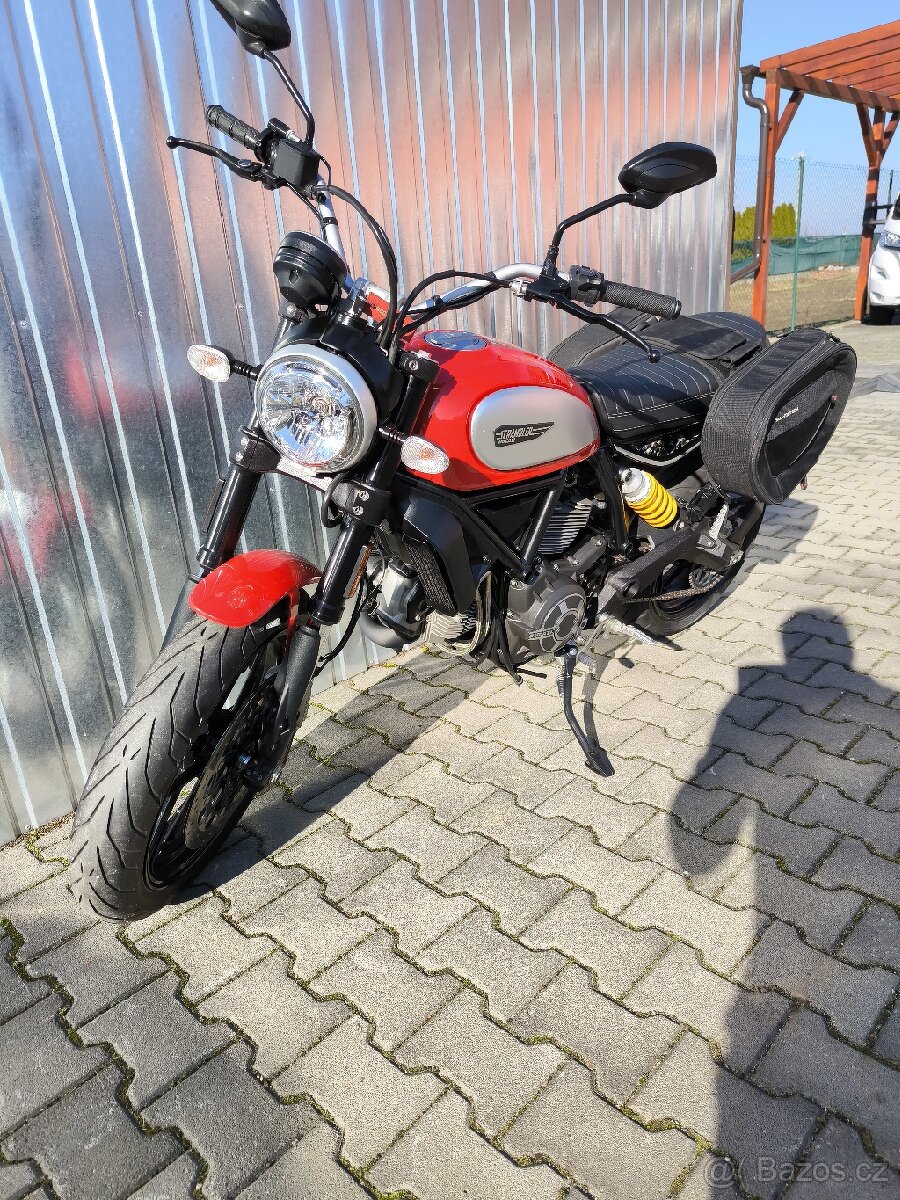 Ducati scrambler 800