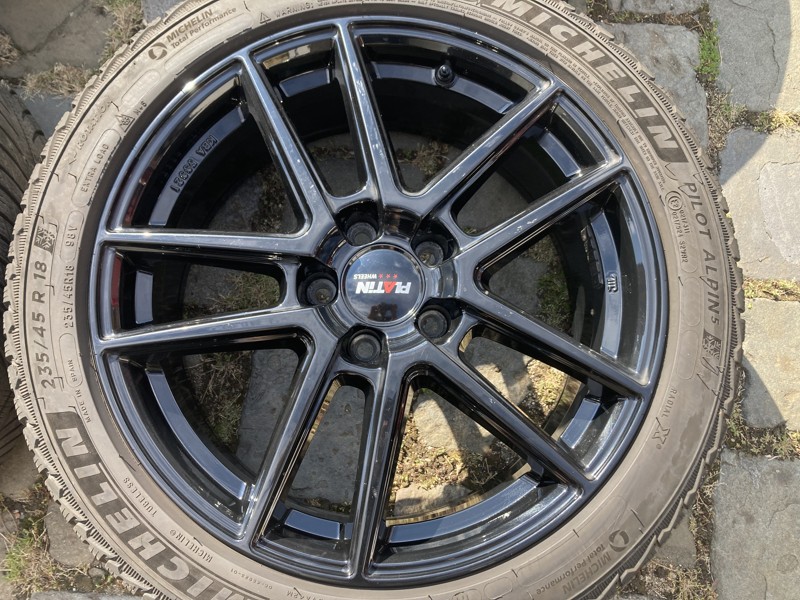 Alu kola PLATIN 18" 5x112 zimní MICHELIN PILOT 235/45R18