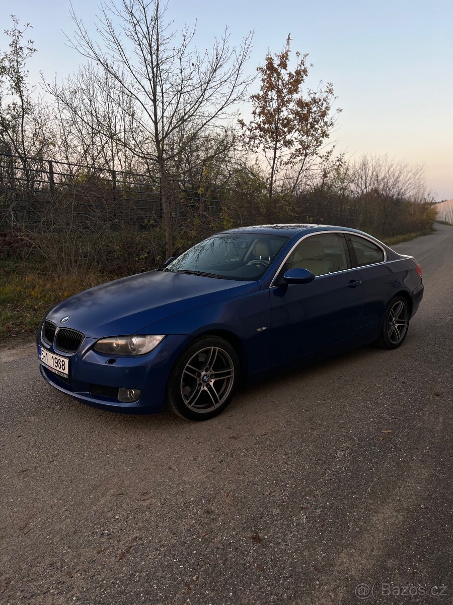 BMW E92 325i Kupe