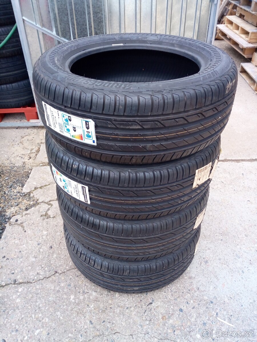 Sada let. pneu Bridgestone 225/55 R 17