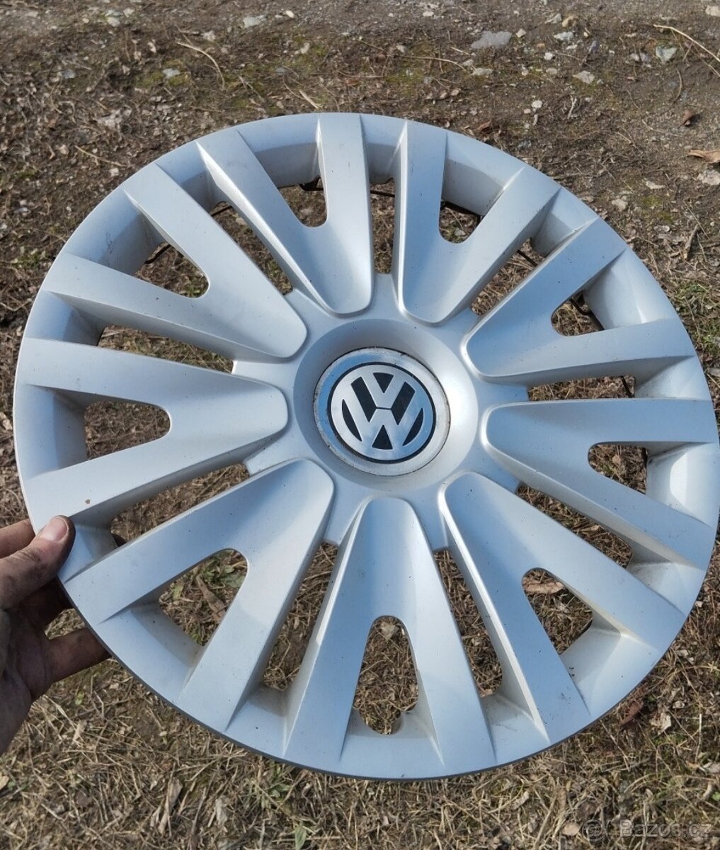 Poklice Volkswagen 1KS 15"