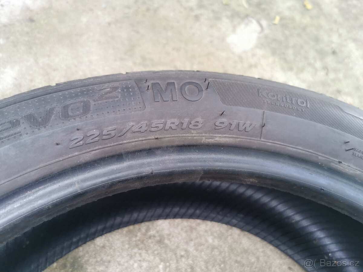 Použité pneu 255/45 R18 letní