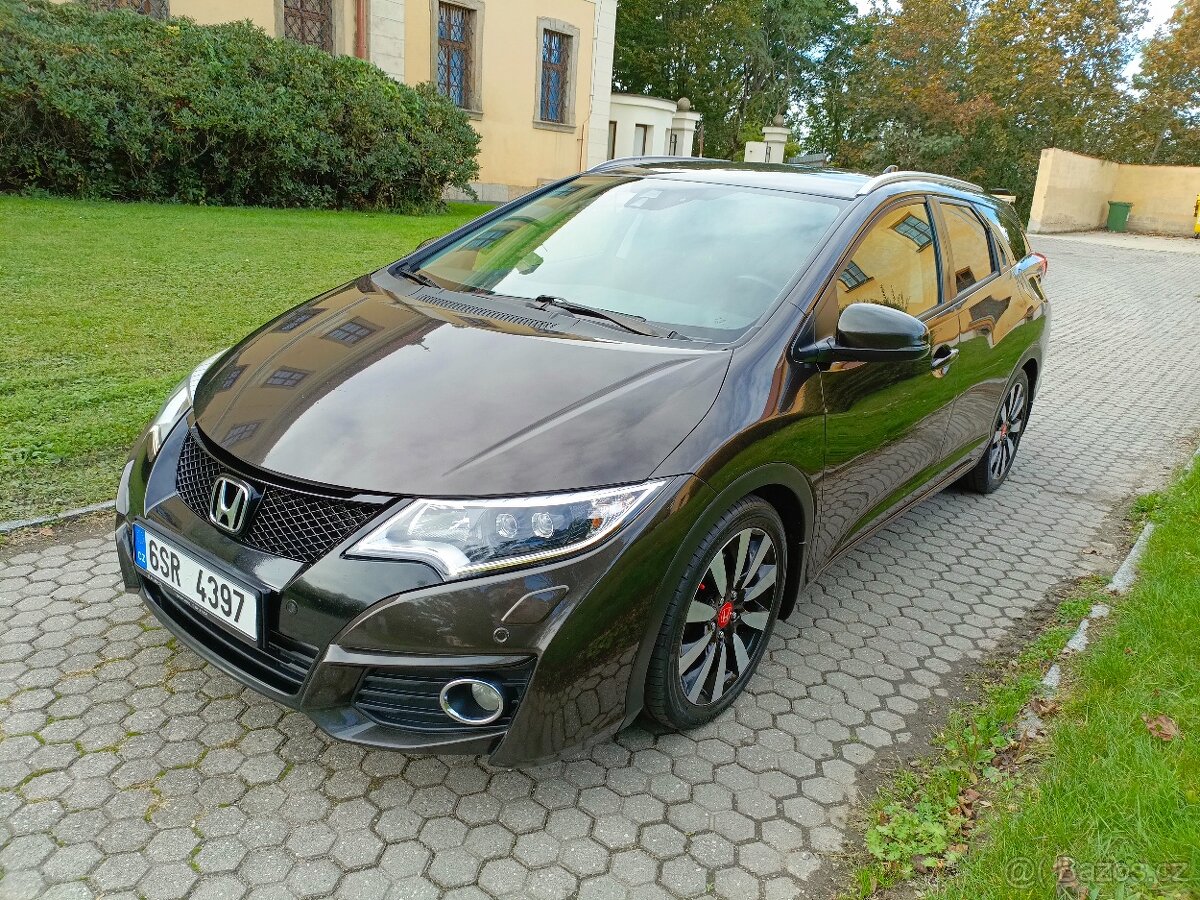 Honda Civic Tourer 1.8 AUTOMAT Facelift KOMBIK 9g