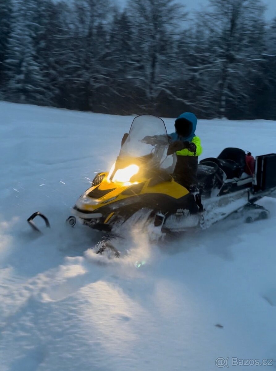 Ski-Doo Scandic WT 550