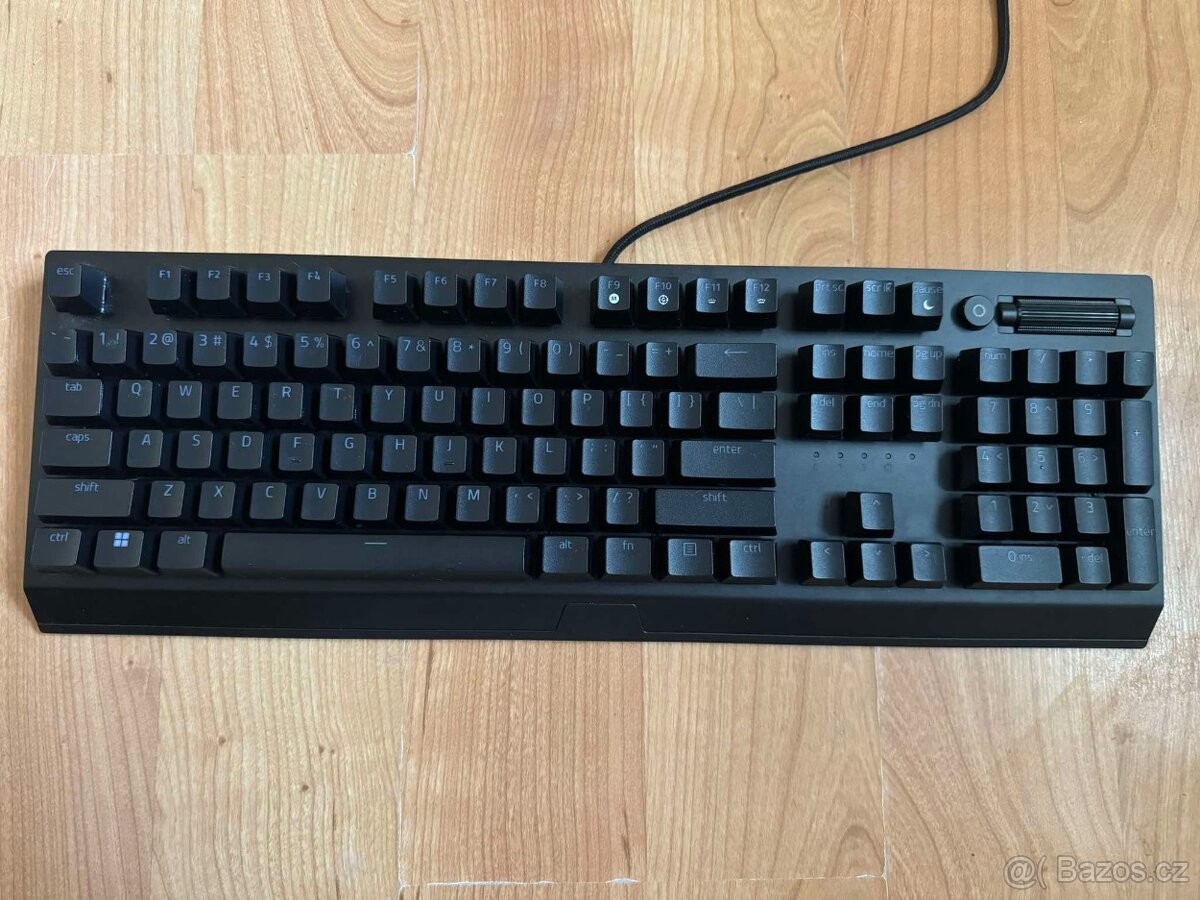 Razer BlackWidow V3 (Yellow Switch) 100%