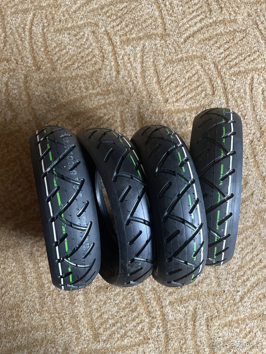 Pneu 60/80-6  10x2.50 nove