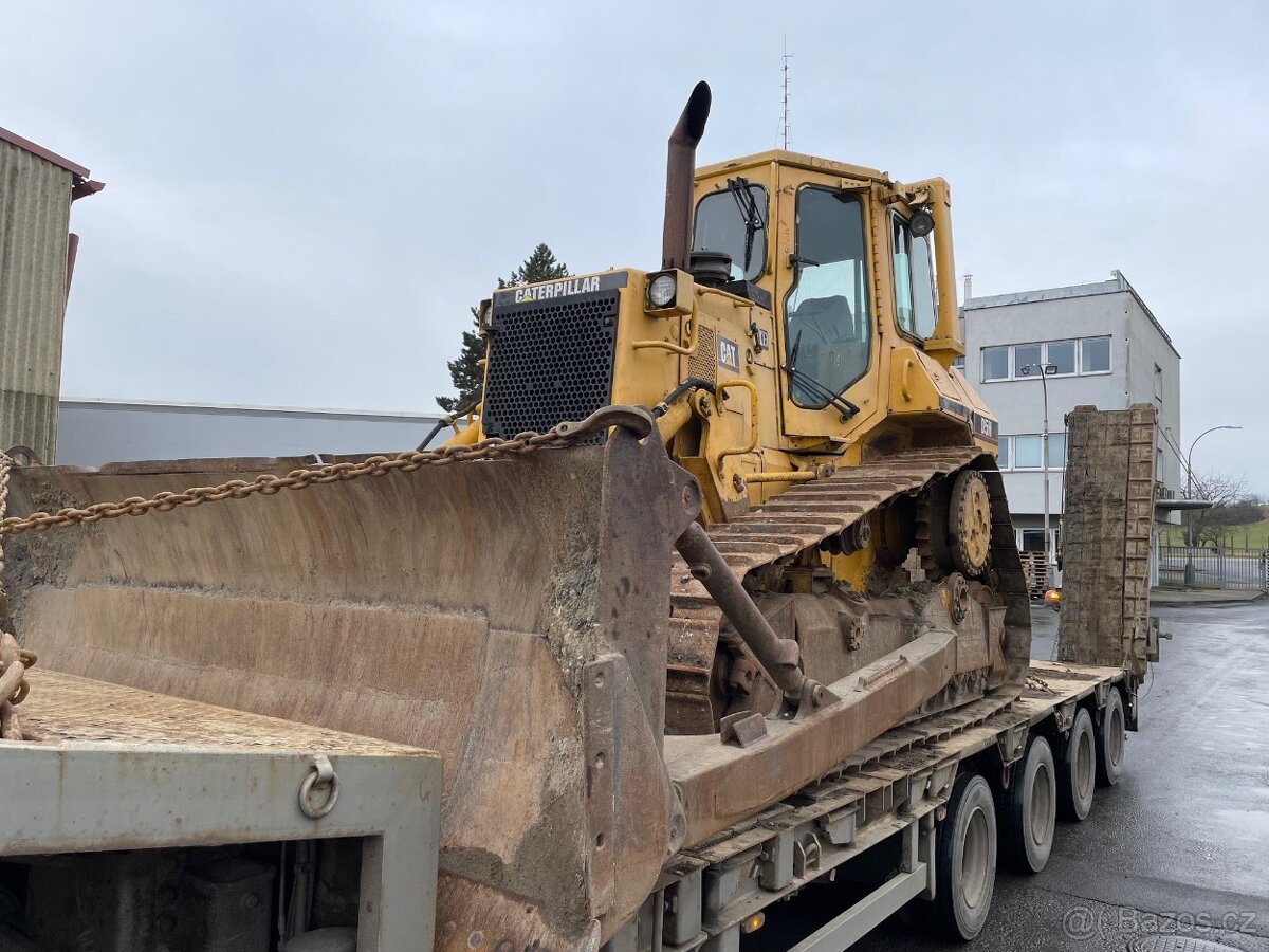 Dozer CATERPILLAR D5H