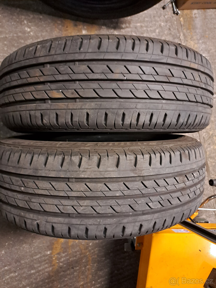 2ks letních pneu Bridgestone 185/60 R15