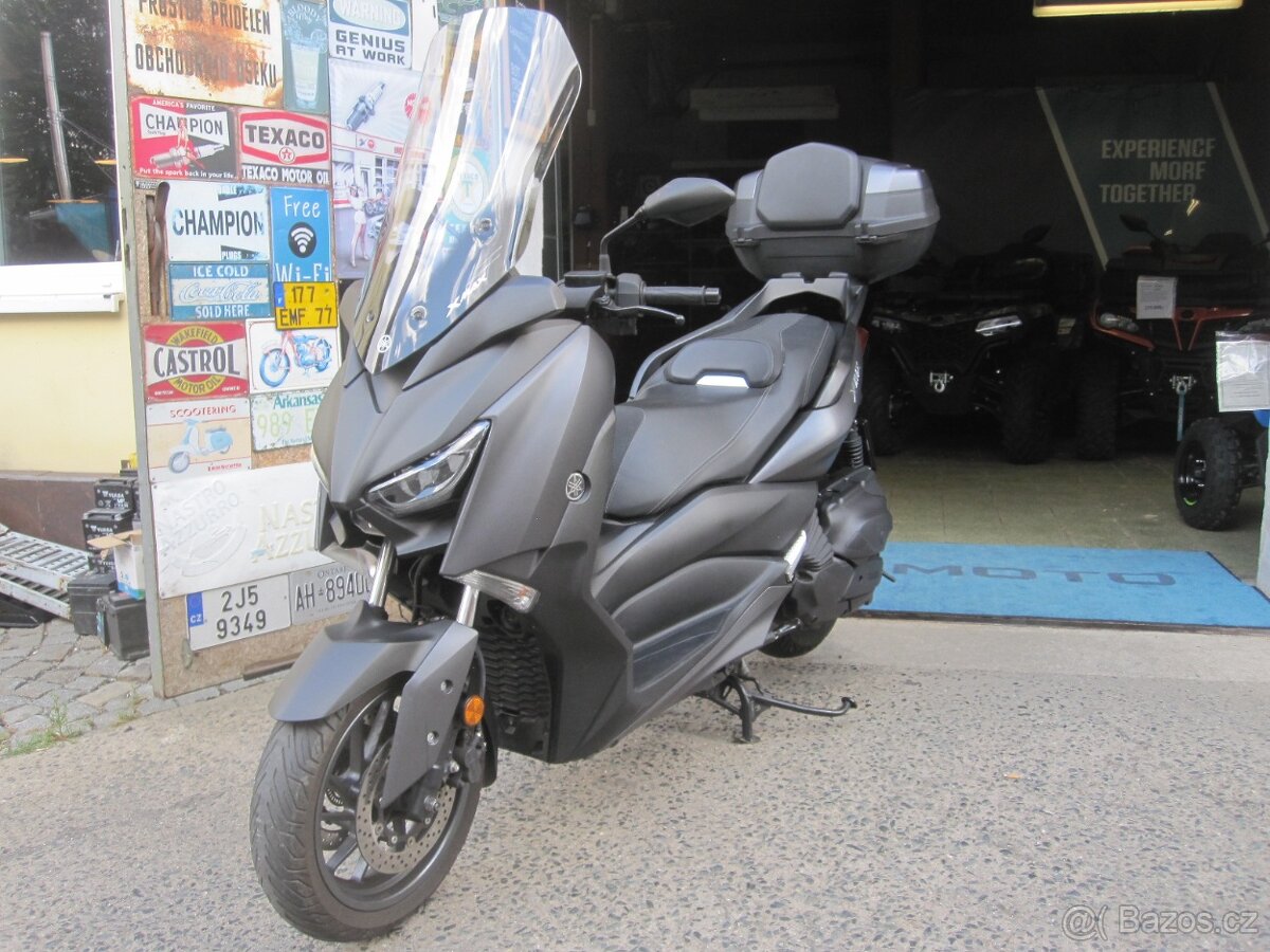 Yamaha X-MAX 400